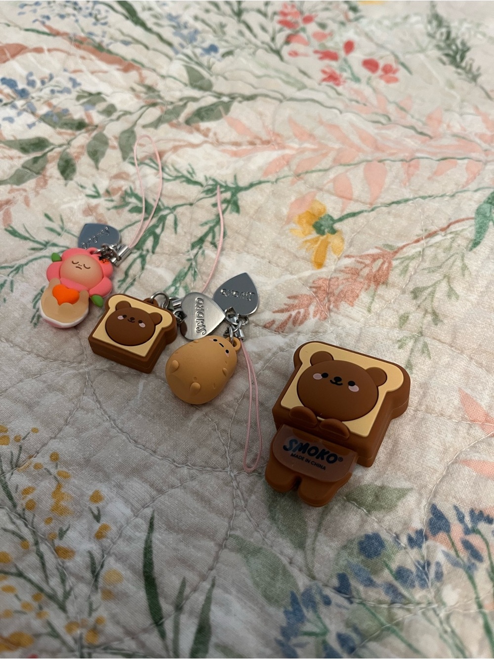 Smoko Keychain Set - Picture 2 of 3